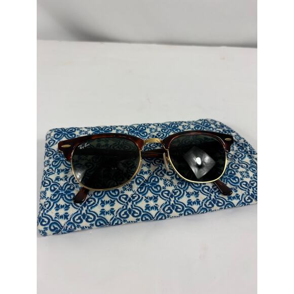 Ray-Ban Clubmaster Tortoise Sunglasses main image 4